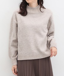ハイネックニット