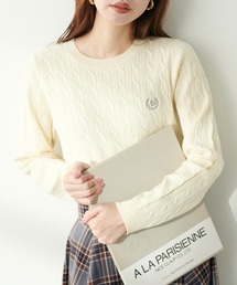 natural couture（ナチュラルクチュール）の「ワンポイント刺繍ケーブルニット（ニット/セーター・レディース）」