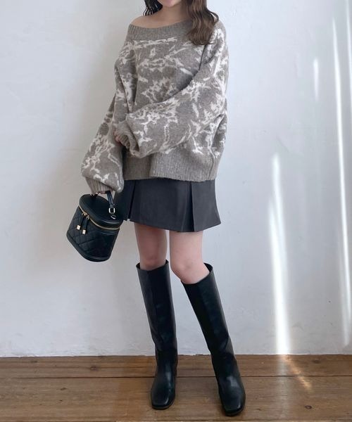 mysty woman（ミスティウーマン）の「起毛フラワージャガードニット　988043（ニット/セーター・レディース・オフホワイト/チャコールグレー/モカ・FREE）」の20枚目の写真