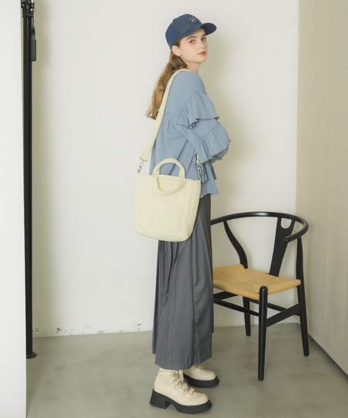 idem(イデム)の「padded heart bag/ハートモチーフキルティングバッグ(ショルダーバッグ・レディース・ブルー/アイボリー/ブラック/ブルー系その他/ピンク/その他・FREE)」の12枚目の写真