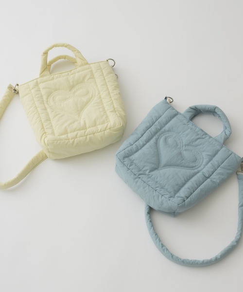 idem(イデム)の「padded heart bag/ハートモチーフキルティングバッグ(ショルダーバッグ・レディース・ブルー/アイボリー/ブラック/ブルー系その他/ピンク/その他・FREE)」の13枚目の写真