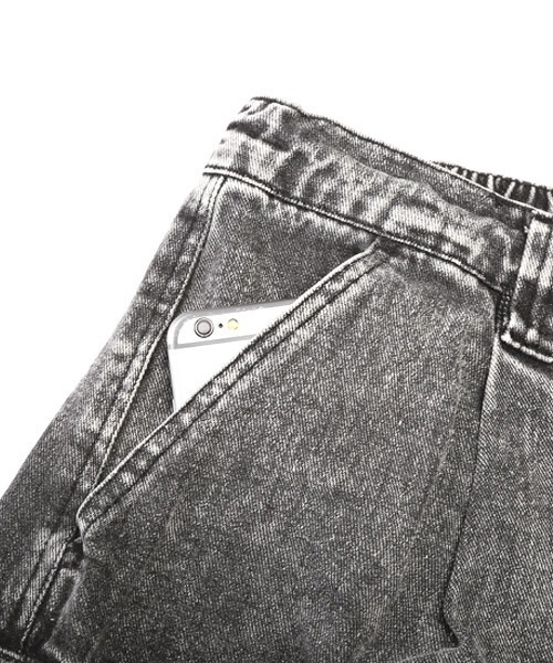 LUXSTYLE（ラグスタイル）の「ケミカル加工デニムワイドカーゴパンツ（デニムパンツ・メンズ・インディゴブルー/ブラック・M/L）」の12枚目の写真