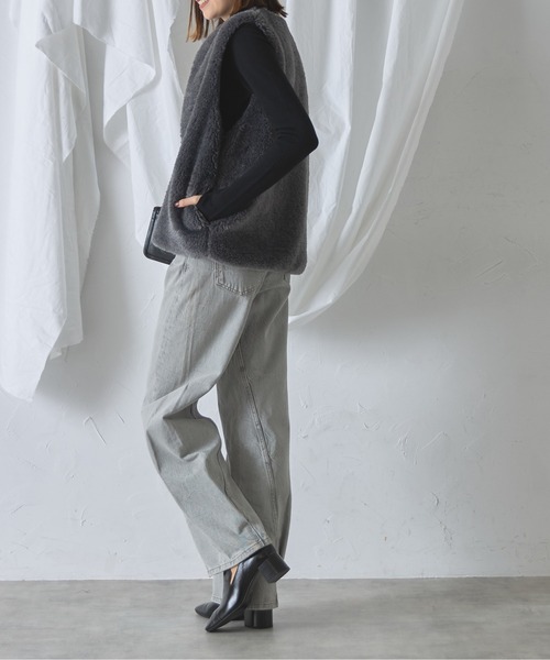 each（イーチ）の「もこもこフェイクファーベスト（ベスト・レディース・アイボリー/グレー/ベージュ/ブラック・FREE）」の15枚目の写真