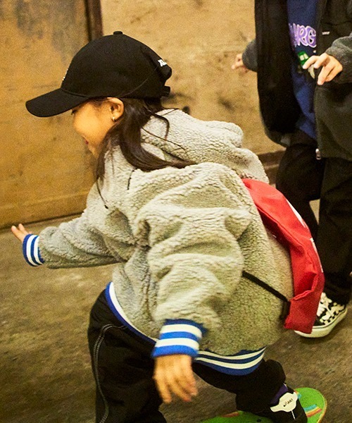 XLARGE KIDS(エクストララージキッズ)の「ナップサック(バックパック/リュック・キッズ・ブラック/ライトグレー/ベージュ/レッド・FREE)」の9枚目の写真