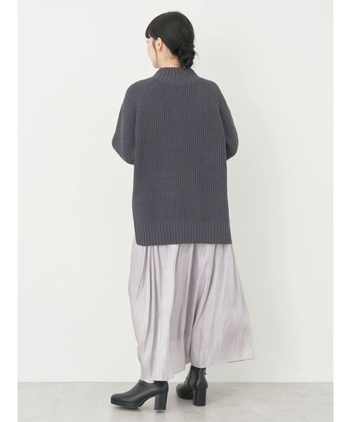 earth music&ecology（アースミュージックアンドエコロジー）の「マットベロアモールチュニック（チュニック・レディース・アイボリー/マスタード/ダークグレー/ブルー・FREE）」の11枚目の写真