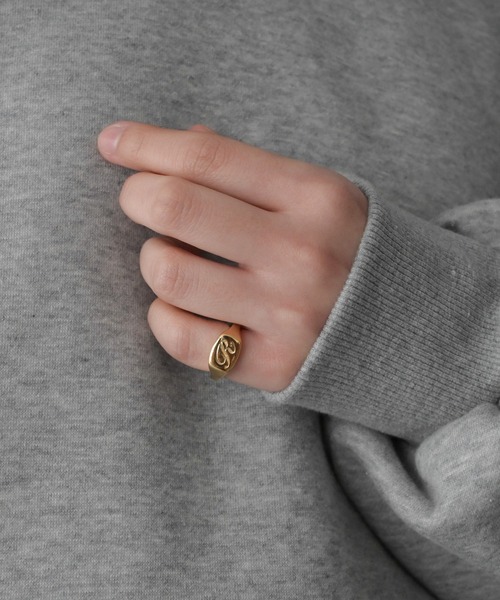 CANAL JEAN（キャナルジーン）の「Pt　イニシャルピンキーリング（リング・レディース・M/R/A・5/3）」の17枚目の写真