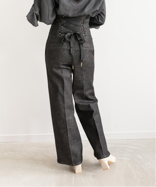 RANDA（ランダ）の「ハイウエストワイドデニムパンツ（デニムパンツ・レディース・ブラック/インディゴブルー・1/0）」の4枚目の写真