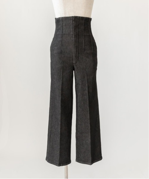 RANDA（ランダ）の「ハイウエストワイドデニムパンツ（デニムパンツ・レディース・ブラック/インディゴブルー・1/0）」の15枚目の写真