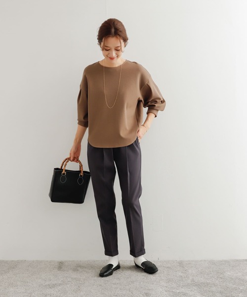 URBAN RESEARCH DOORS(アーバンリサーチドアーズ)の「バックジッププルオーバー(Tシャツ/カットソー・レディース・ブラック/ベージュ系その他/モカ・MEDIUM)」の5枚目の写真