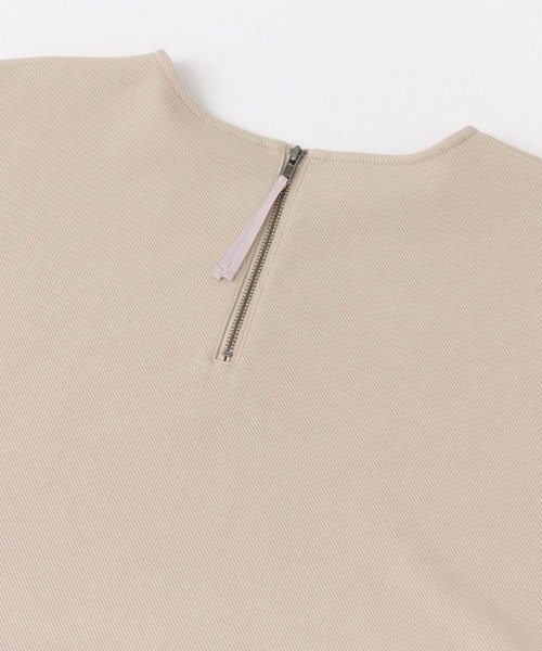 URBAN RESEARCH DOORS(アーバンリサーチドアーズ)の「バックジッププルオーバー(Tシャツ/カットソー・レディース・ブラック/ベージュ系その他/モカ・MEDIUM)」の17枚目の写真
