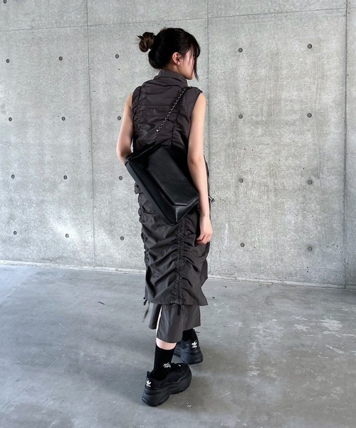 PAGEBOY（ページボーイ）の「シアーウインドベスト（ベスト・レディース・オフホワイト/チャコールグレー・FREE）」の14枚目の写真