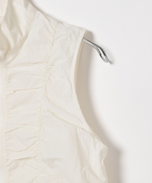 PAGEBOY（ページボーイ）の「シアーウインドベスト（ベスト・レディース・オフホワイト/チャコールグレー・FREE）」の19枚目の写真