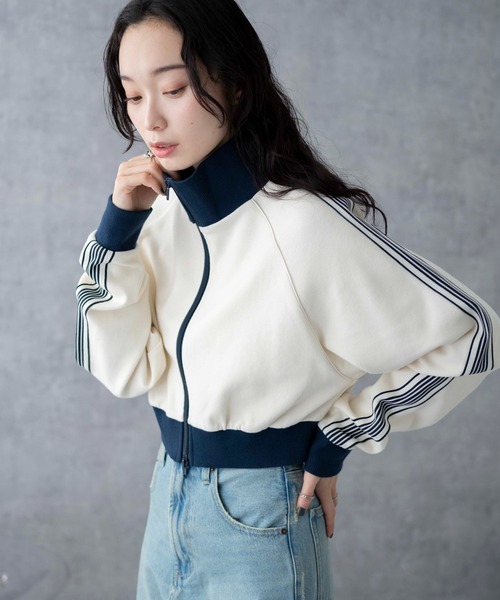 WEGO（ウィゴー）の「WEGO/ショートトラックジャケット（ジャージ・レディース・ホワイト系その他/ブラック/ホワイト/ピンク・FREE）」の12枚目の写真