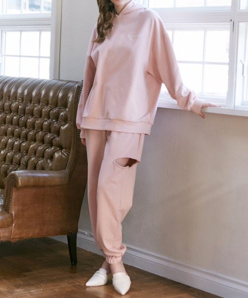 CALNAMUR(カルナムール)の「【セットアップ着用可能】JUST DOビックパーカー(パーカー・レディース・ホワイト/ピンク/ブラック・FREE)」の19枚目の写真