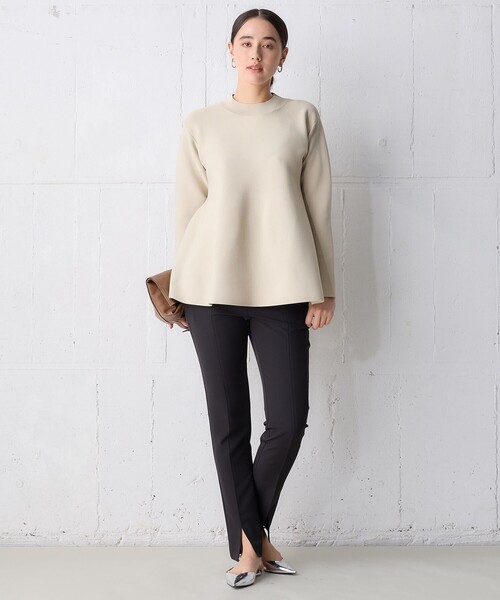 UNFILO(アンフィーロ)の「フロントスリットパンツ(その他パンツ・レディース・ブラック系/ネイビー系・X-SMALL/LARGE/MEDIUM/SMALL)」の10枚目の写真