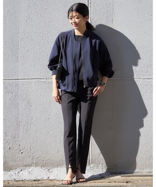 UNFILO(アンフィーロ)の「フロントスリットパンツ(その他パンツ・レディース・ブラック系/ネイビー系・X-SMALL/LARGE/MEDIUM/SMALL)」の16枚目の写真
