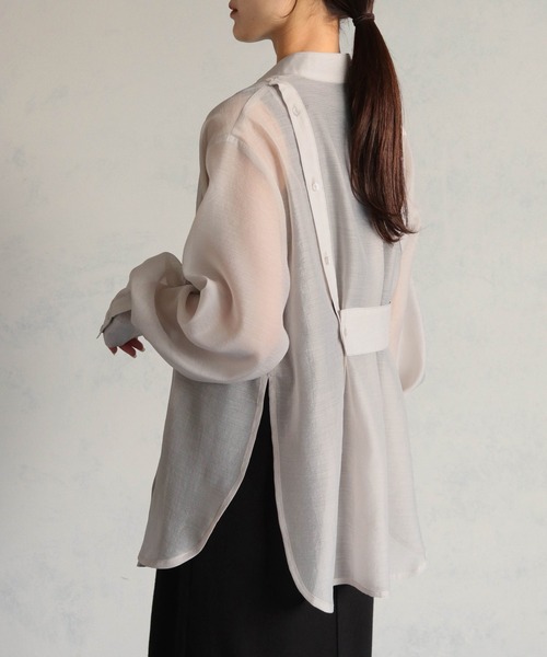 &g'aime（アンジェム）の「【&g’aime】バンドカラーシアーシャツ（シャツ/ブラウス・レディース・グレイッシュベージュ/ブラック・FREE）」の17枚目の写真