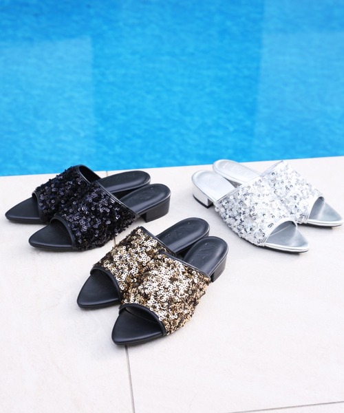 VIVIAN（ヴィヴィアン）の「ポインテッドトゥスパンコールミュールサンダル（サンダル・レディース・シルバー/ブラック/ゴールド・S/M/L/LL）」の5枚目の写真