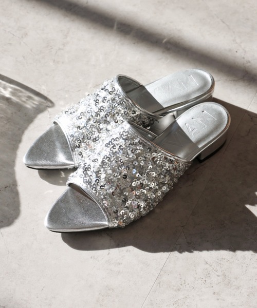 VIVIAN（ヴィヴィアン）の「ポインテッドトゥスパンコールミュールサンダル（サンダル・レディース・シルバー/ブラック/ゴールド・S/M/L/LL）」の21枚目の写真