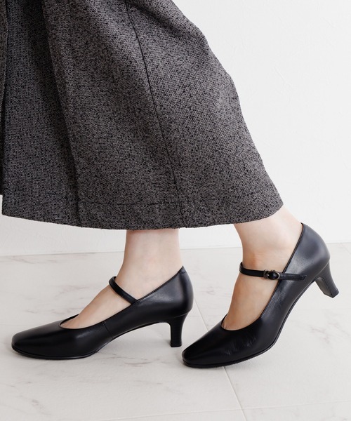卑弥呼(ヒミコ)の「【Made in Japan】【卑弥呼】【撥水】5cmヒールスクエアトゥストラップパンプス/600004(パンプス・レディース・ブラック・21.5cm/22.0cm/22.5cm/23.0cm/23.5cm/24.0cm/24.5cm/25.0cm/25.5cm/26.0cm/26.5cm)」の15枚目の写真