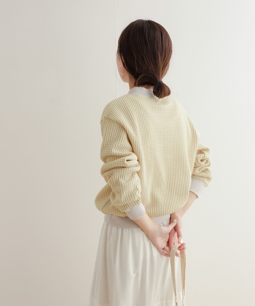 URBAN RESEARCH DOORS(アーバンリサーチドアーズ)の「ツートーンワッフルプルオーバー(Tシャツ/カットソー・レディース・グリーン系その他/ブルー系その他/イエロー系その他・MEDIUM)」の12枚目の写真