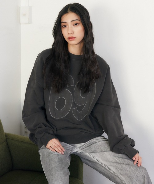 【セール】ナンバリングピグメントスウェット（スウェット）｜ENVYM（アンビー）