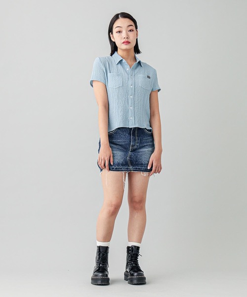 X-girl（エックスガール）の「COMPACT S/S SHIRT（シャツ/ブラウス・レディース・ブルー/ホワイト・S/M）」の6枚目の写真