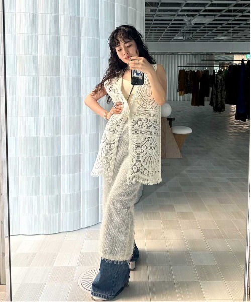 新品タグ付　MEDI SHELL MOTIF CROCHET KNIT VEST MEDI SHELL MOTIF CROCHET KNIT VEST