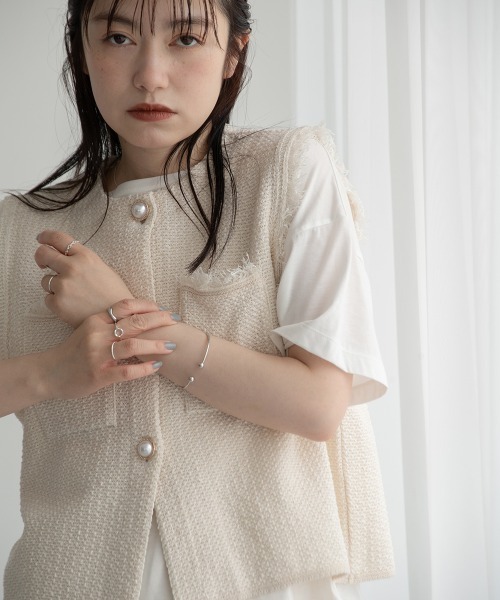 sail(サイル)の「【販売終了】【sail】フリンジベスト 小さいサイズ【低身長・小柄女性向けサイズ】(ベスト・レディース・アイボリー/ブラック・01)」の1枚目の写真