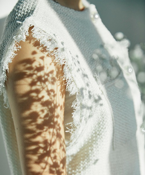 sail(サイル)の「【販売終了】【sail】フリンジベスト 小さいサイズ【低身長・小柄女性向けサイズ】(ベスト・レディース・アイボリー/ブラック・01)」の9枚目の写真