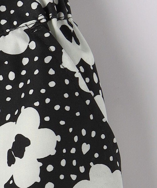 green label relaxing（グリーンレーベルリラクシング）の「フラワープリント アラジンパンツ 100cm-130cm（その他パンツ・キッズ・ブラック/ケリー・110cm/120cm/130cm/100cm）」の5枚目の写真