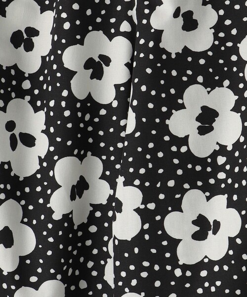 green label relaxing（グリーンレーベルリラクシング）の「フラワープリント アラジンパンツ 100cm-130cm（その他パンツ・キッズ・ブラック/ケリー・110cm/120cm/130cm/100cm）」の8枚目の写真