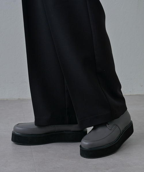COLONY 2139（コロニートゥーワンスリーナイン）の「ライトオンスシューズ（ドレスシューズ・メンズ・ブラック/グレー・MEDIUM/LARGE）」の4枚目の写真