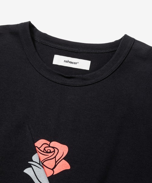 rehacer（レアセル）の「rehacer : Flower Change Stitch CS / フラワーチェンジステッチ カットソー（Tシャツ/カットソー・メンズ・ブラック/ホワイト・LARGE/SMALL/MEDIUM/X-LARGE）」の5枚目の写真