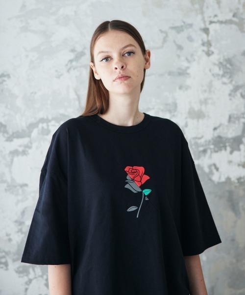 rehacer（レアセル）の「rehacer : Flower Change Stitch CS / フラワーチェンジステッチ カットソー（Tシャツ/カットソー・メンズ・ブラック/ホワイト・LARGE/SMALL/MEDIUM/X-LARGE）」の8枚目の写真