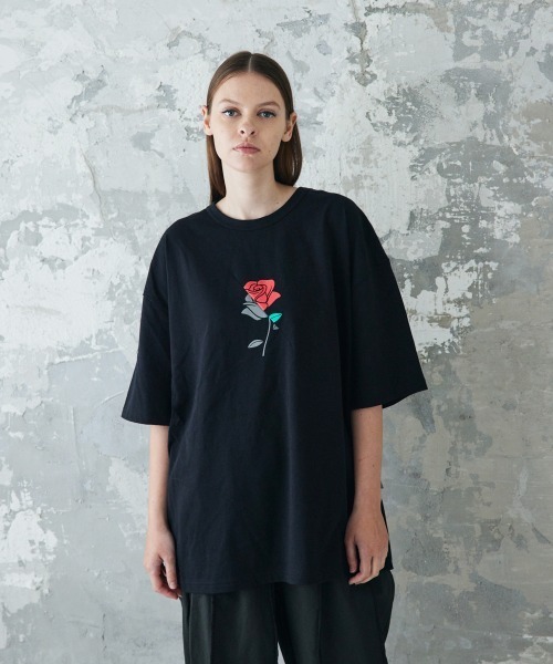rehacer（レアセル）の「rehacer : Flower Change Stitch CS / フラワーチェンジステッチ カットソー（Tシャツ/カットソー・メンズ・ブラック/ホワイト・LARGE/SMALL/MEDIUM/X-LARGE）」の10枚目の写真