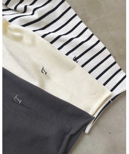 Torrazzo Donna（トラッゾドンナ）の「2WAYカットソートップス（Tシャツ/カットソー・レディース・アイボリー/チャコールグレー・FREE）」の8枚目の写真