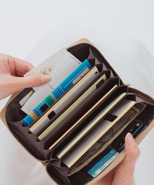 MURA（ムラ）の「牛革 スキミング防止 大容量 通帳ケース（パスポートケース・レディース・ピンク/ブラック/グレー/ベージュ/グリーン・FREE）」の20枚目の写真