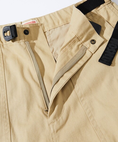 HINSON(ヒンソン)の「HINSON/ヒンソン ワイドテーパードシルエット ウェービングベルト ベイカーツイルパンツ/クライミングパンツ/ツイルパンツ/ワイドシルエット/ベイカーパンツ(カーゴパンツ・メンズ・ブラック/ベージュ/オリーブ・MEDIUM/LARGE)」の7枚目の写真