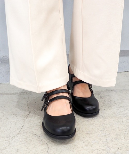 byあしながおじさん（バイアシナガオジサン）の「晴雨兼用│ダブルストラップパンプス　8510123（パンプス・レディース・ブラック/クリアブラック/アイボリー/ワイン/クリアブラウン・25.0cm/24.0cm/23.5cm/23.0cm/22.5cm/22.0cm/24.5cm/22cm/23cm/24cm/25cm）」の20枚目の写真