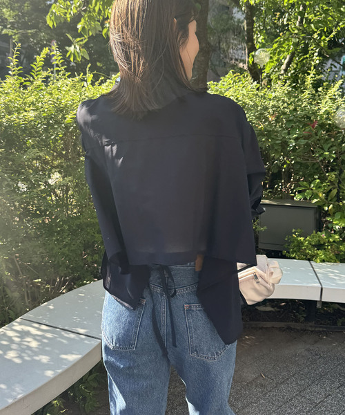 Noble（ノーブル）の「バックオープンレギュラーシャツ（シャツ/ブラウス・レディース・ネイビー/ホワイト・FREE）」の5枚目の写真