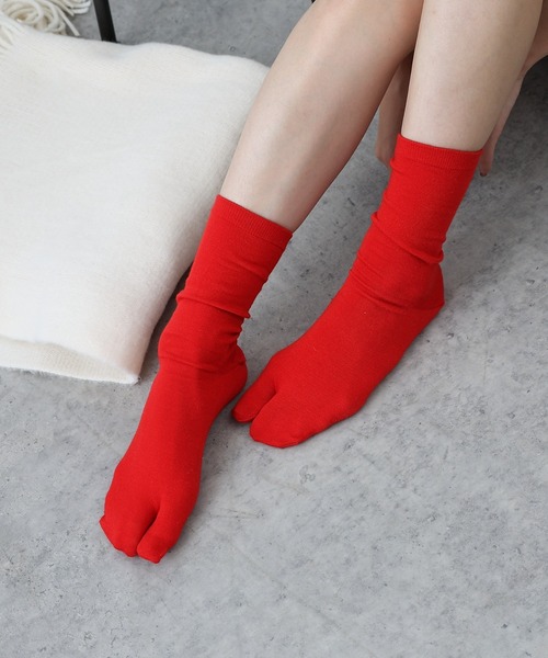 COLONY 2139（コロニートゥーワンスリーナイン）の「足袋ソックス(20cm丈)（ソックス/靴下・レディース・ブラック/レッド/ホワイト・23-25）」の12枚目の写真