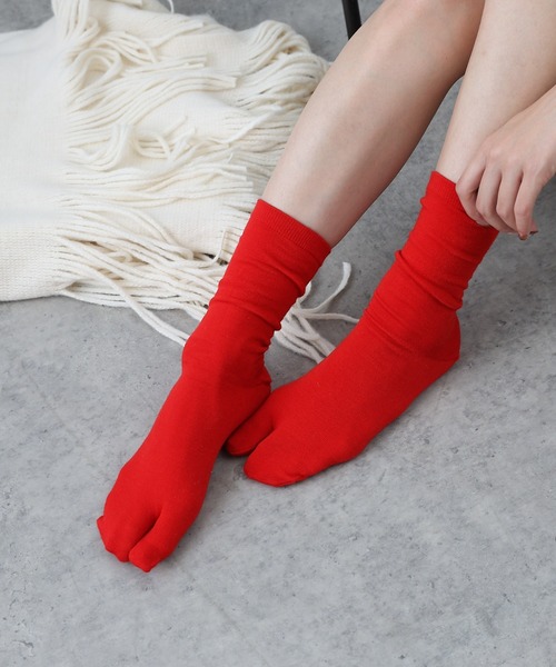 COLONY 2139（コロニートゥーワンスリーナイン）の「足袋ソックス(20cm丈)（ソックス/靴下・レディース・ブラック/レッド/ホワイト・23-25）」の14枚目の写真