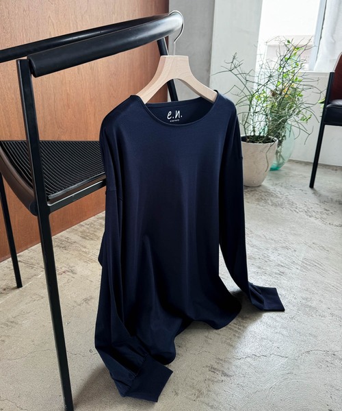 evernavy(エバーネイビー)の「シルケットボリュームスリーブプルオーバー(Tシャツ/カットソー・レディース・ブラック/オフホワイト/ネイビー・M/L)」の18枚目の写真
