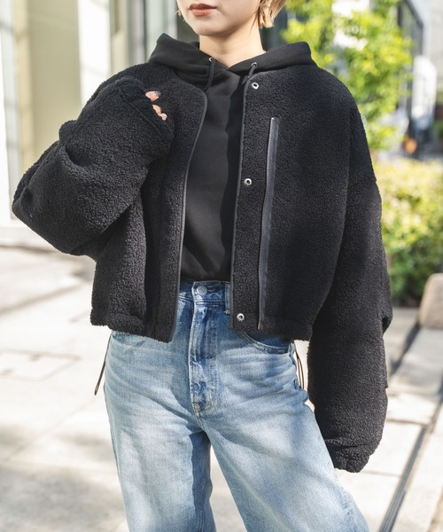 MIEL CRISHUNANT（ミエルクリシュナ）の「リバーシブルキルティングボアブルゾン（ブルゾン・レディース・アイボリー/ブラック/カーキ・FREE）」の12枚目の写真