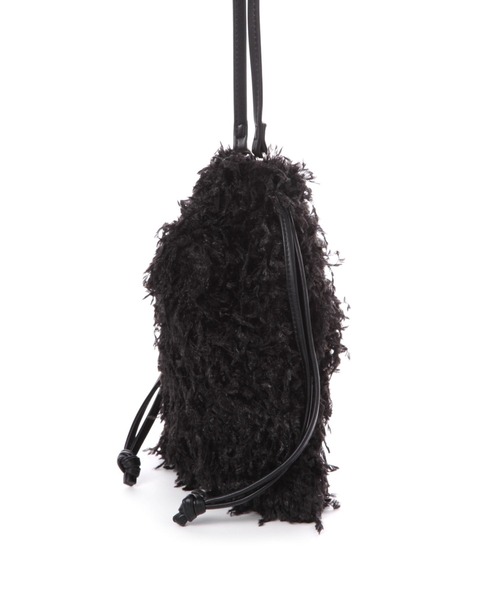 LAKOLE（ラコレ）の「フェザー巾着ショルダーバッグ / 132245（ショルダーバッグ・レディース・ブラック/ライトグレー/ライトグリーン・FREE）」の4枚目の写真