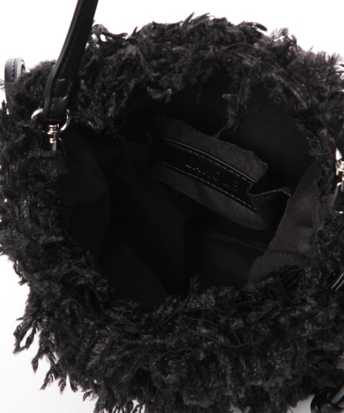 LAKOLE（ラコレ）の「フェザー巾着ショルダーバッグ / 132245（ショルダーバッグ・レディース・ブラック/ライトグレー/ライトグリーン・FREE）」の11枚目の写真