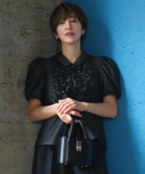 CELFORD（セルフォード）の「フリルギャザーブラウスfor