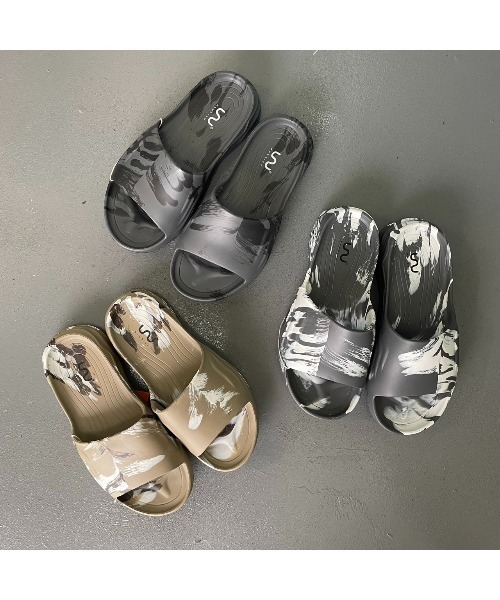 Doubleu(ダブリュー)の「【DOUBLEU】ダブリュー ULTRA SPORTY SLIDE MARBLE MEN(サンダル・メンズ・ブラック系その他/ホワイト/カーキ系/カーキ・40/43/42/41)」の7枚目の写真