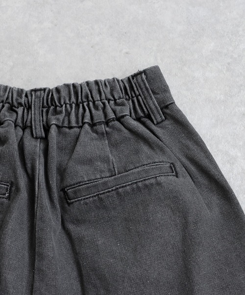 antiqua(アンティカ)の「デニムタックパンツ(デニムパンツ・レディース・グレー系その他/インディゴブルー・P/R)」の21枚目の写真